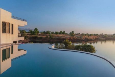 VWNS003: 3 BHK Villa With Private Swimming Pool in Nashik