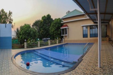 VWKJ003: 4 BHK Villa With Private Swimming Pool in Karjat