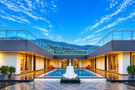 Jupiter Mansion  – 5 Rooms | 6 Bath | Upto 20 Guest | Private huge pool | Scenic Lawn Area