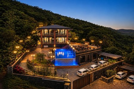 Skydream – 6 Rooms | 6 Bath | Upto 20 Guest | Lake & Mountain View