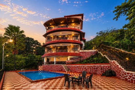 Aroha Villa – 5 Rooms | 5 Bath | Upto 16 Guest