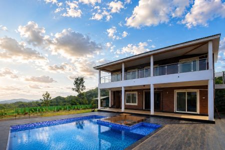 Lavender House – 6 Rooms | 6 Bath | Upto 18 Guest