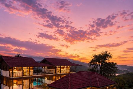 Coco Bliss – 4 Rooms | 4 Bath | Upto 15 Guest | Bathtub | Moutain View | Private pool