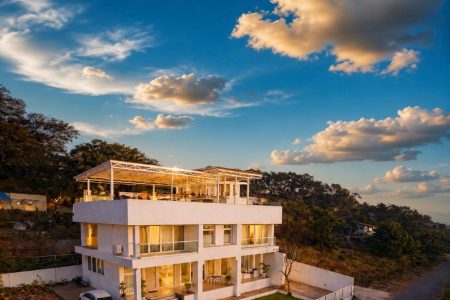 White pearl villa – 4 Rooms | 4 Bath | Upto 12 People