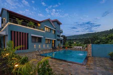 Casa Green – Lonawala | 5 Bedrooms | 12 People | Private Swimming pool | Mountain View
